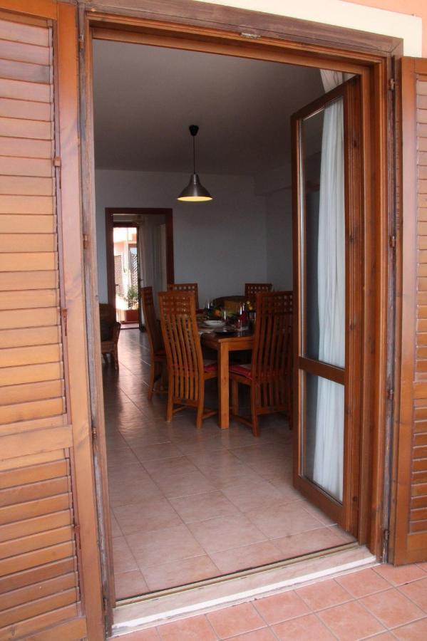 Poseidone Sea Apartment Taormina Mazzeo Luaran gambar