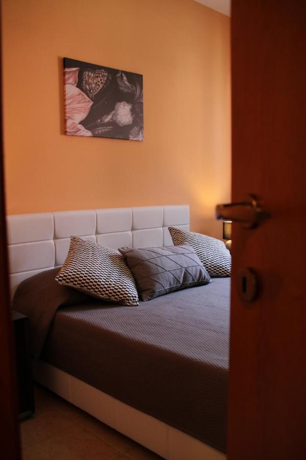 Poseidone Sea Apartment Taormina Mazzeo Luaran gambar
