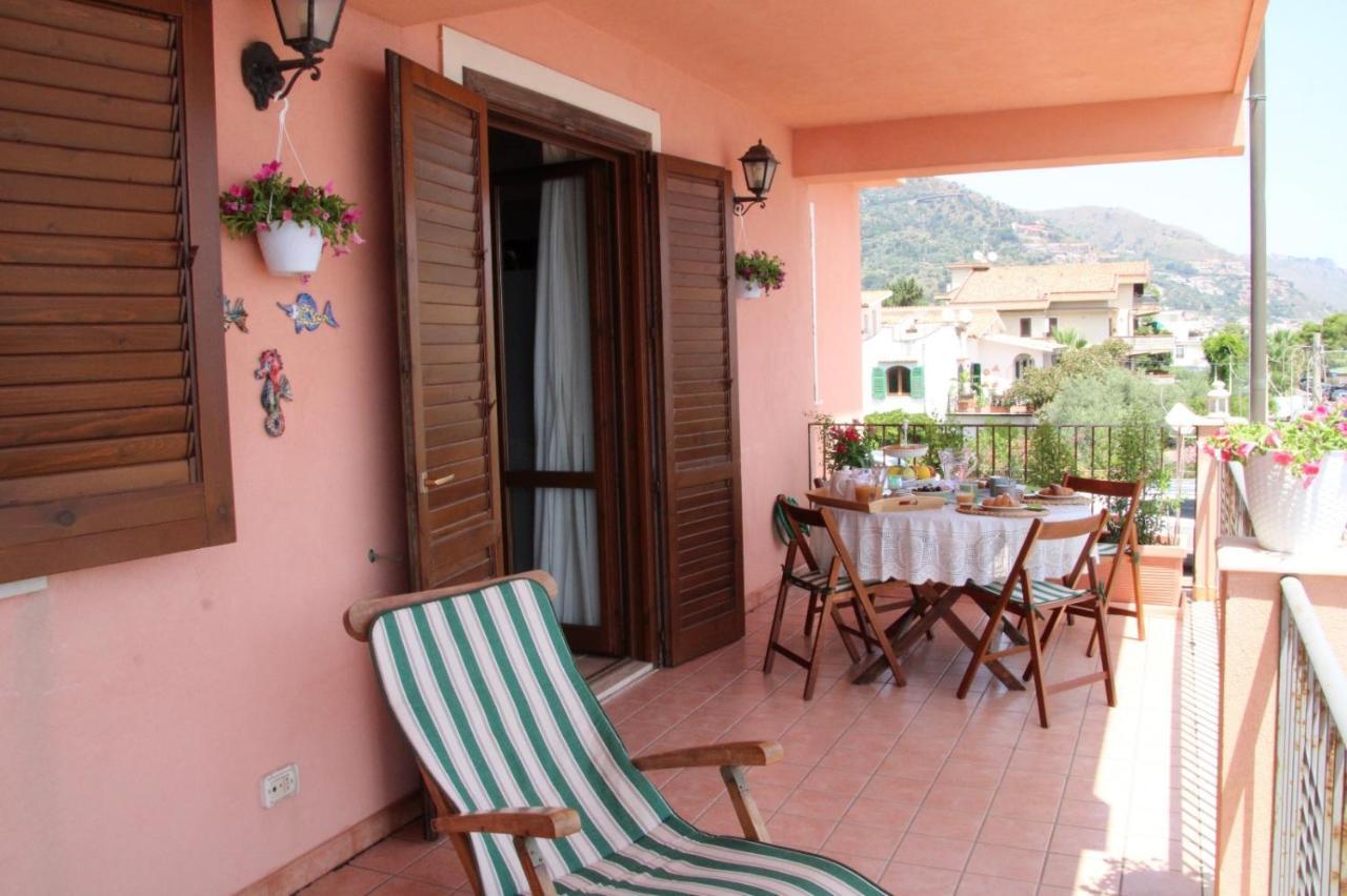 Poseidone Sea Apartment Taormina Mazzeo Luaran gambar