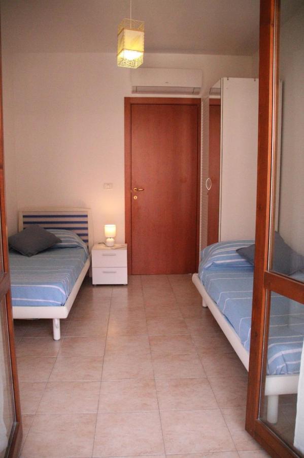 Poseidone Sea Apartment Taormina Mazzeo Luaran gambar