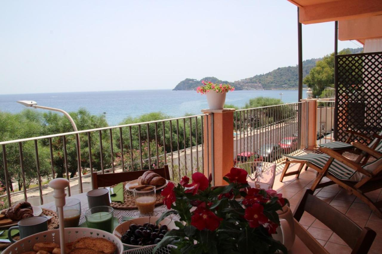 Poseidone Sea Apartment Taormina Mazzeo Luaran gambar