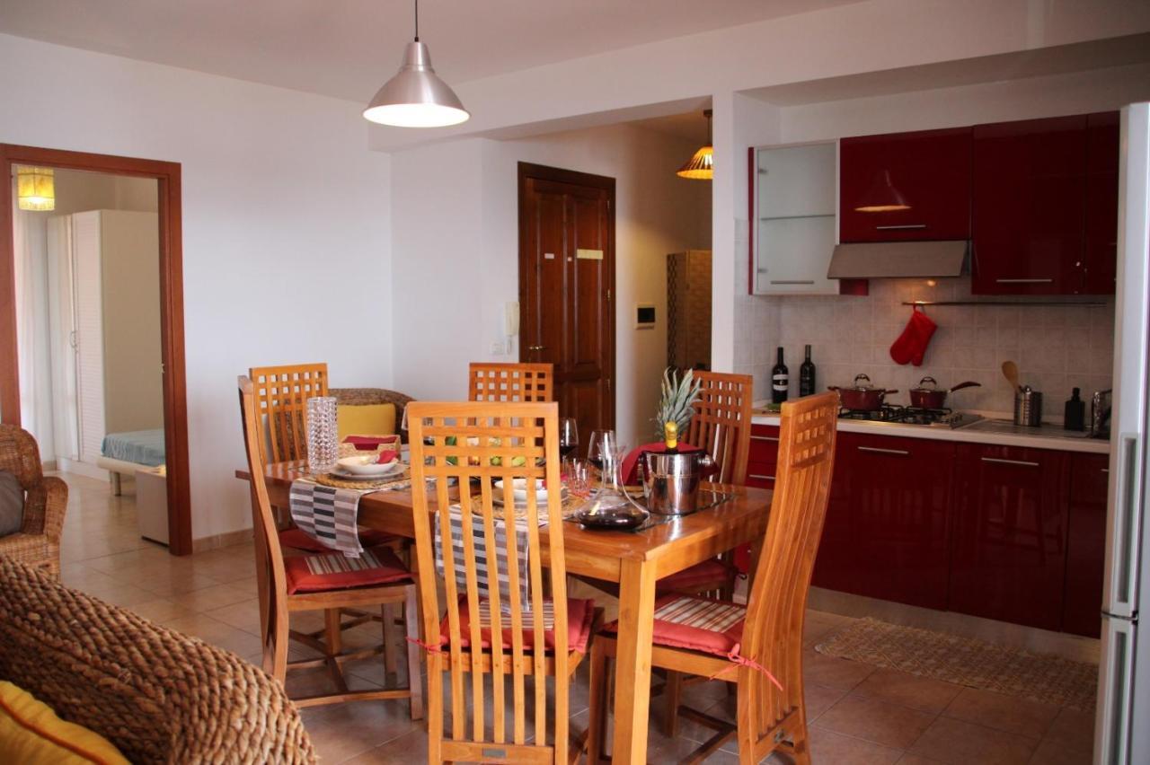 Poseidone Sea Apartment Taormina Mazzeo Luaran gambar